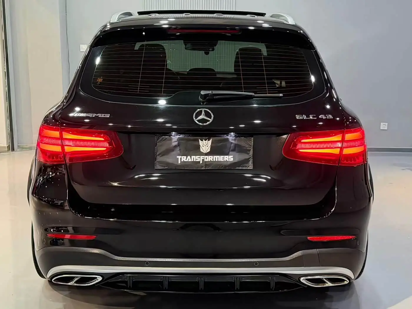 Mercedes-Benz GLC AMG 2019 — Фото 4/16