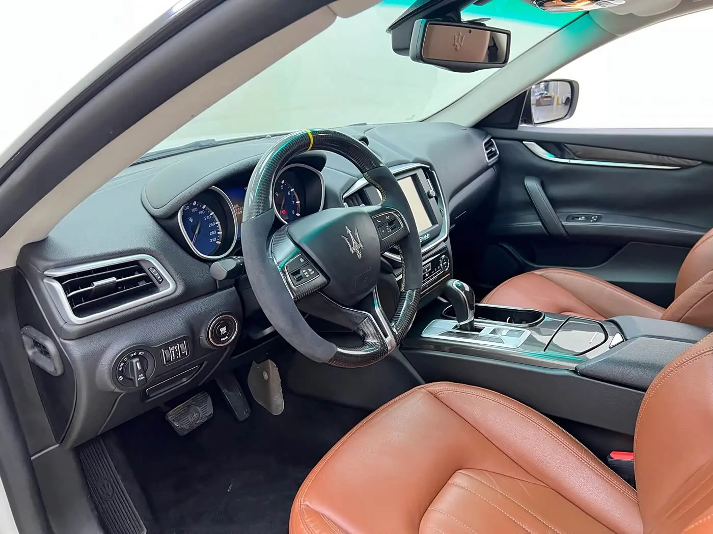 Maserati Ghibli 2015 — Photo 8/20