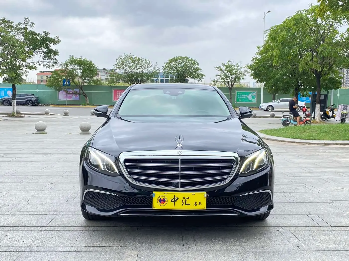 Mercedes-Benz E-Class 2020 — Фото 2/20