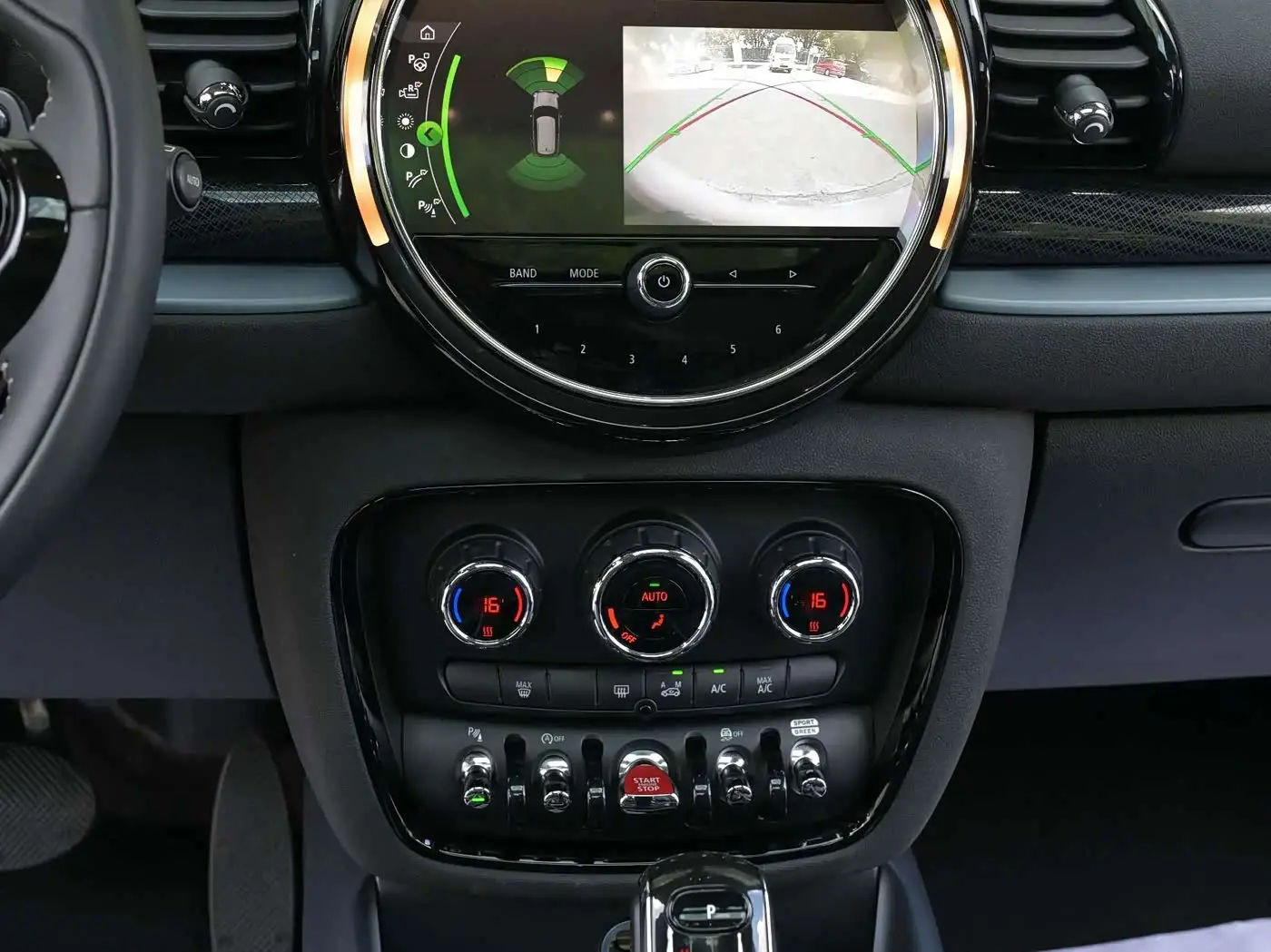 MINI CLUBMAN 2021 — Şəkil 6/16