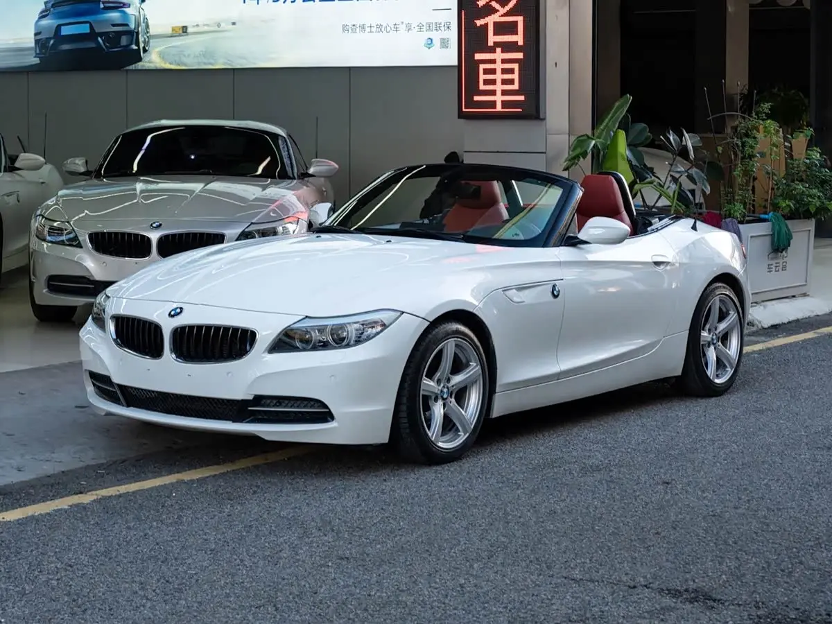 BMW Z4 2011 — Photo 1/10