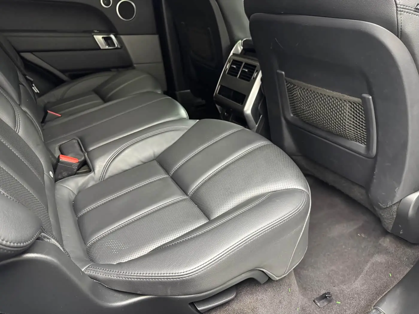 Land Rover Range Rover Sport 2018 — Photo 9/13