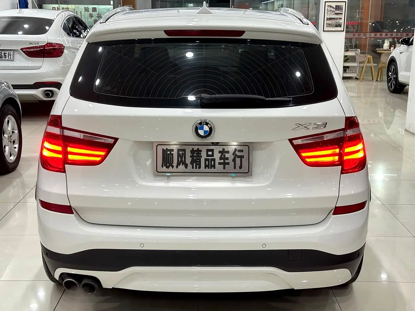 BMW X3 2016 — Фото 4/20