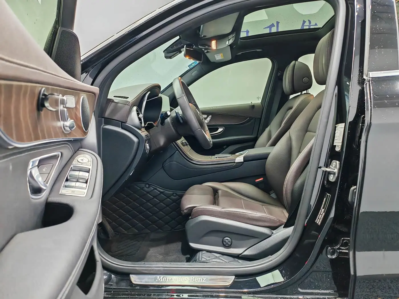Mercedes-Benz GLC 2020 — Şəkil 11/20