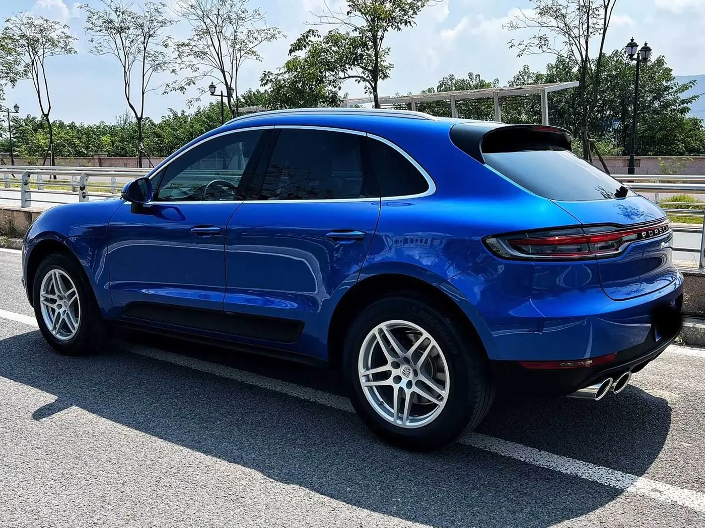 Porsche Macan 2020 — Фото 4/9