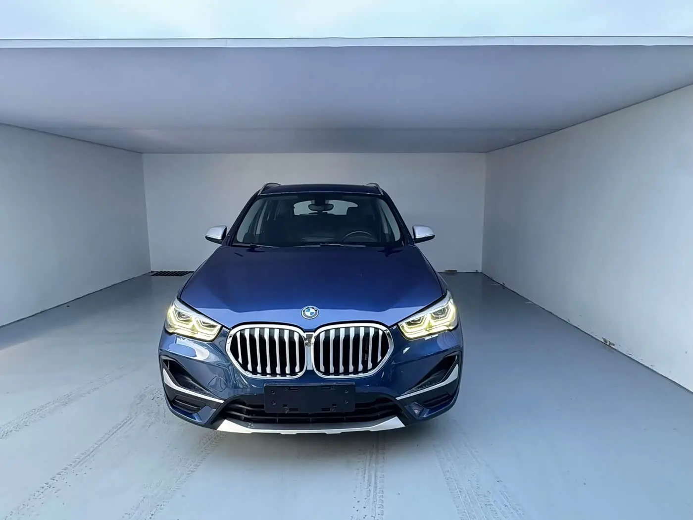 BMW X1 2023 — Фото 2/20