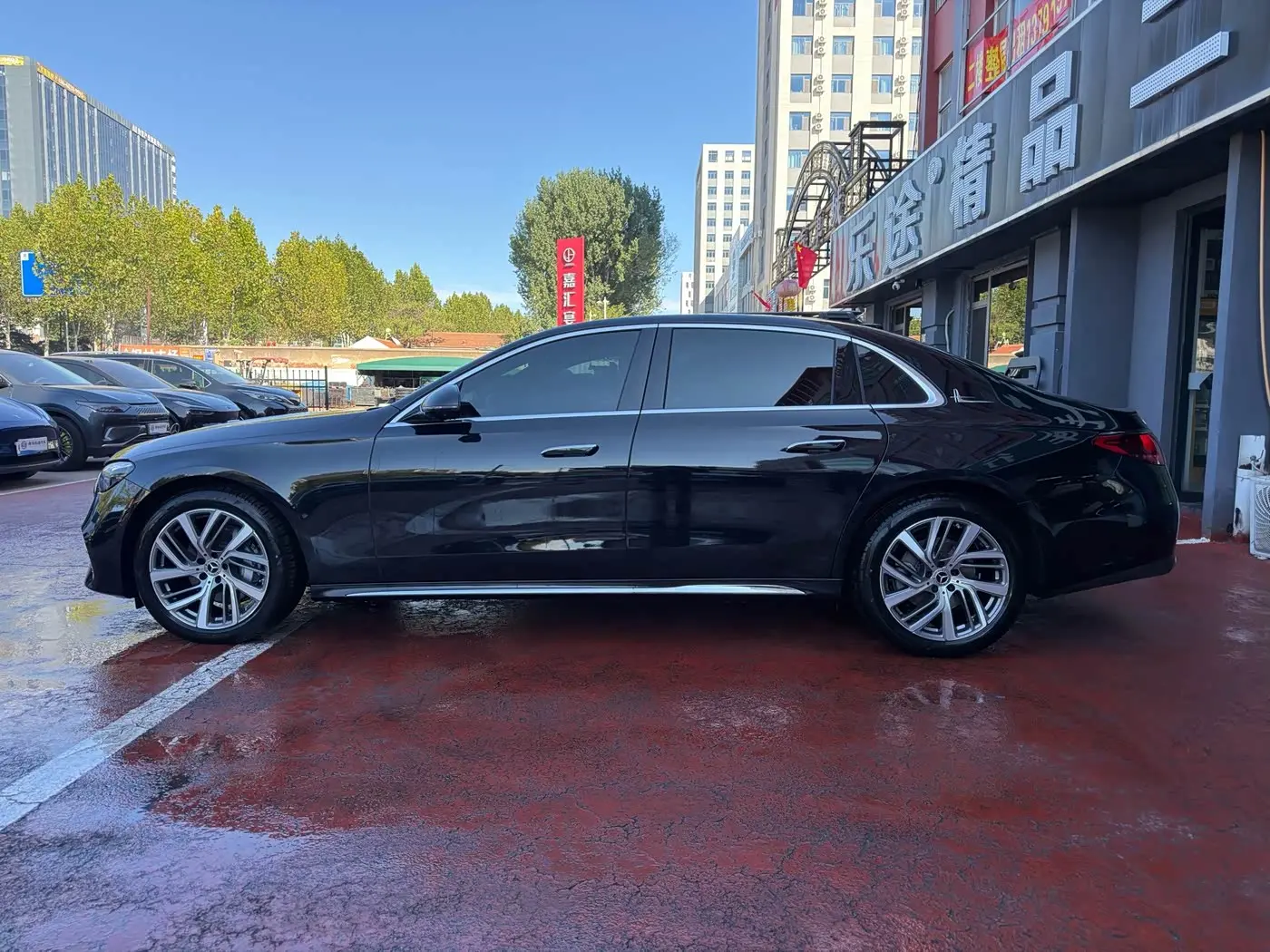 Mercedes-Benz E-Class 2025 — Şəkil 3/16