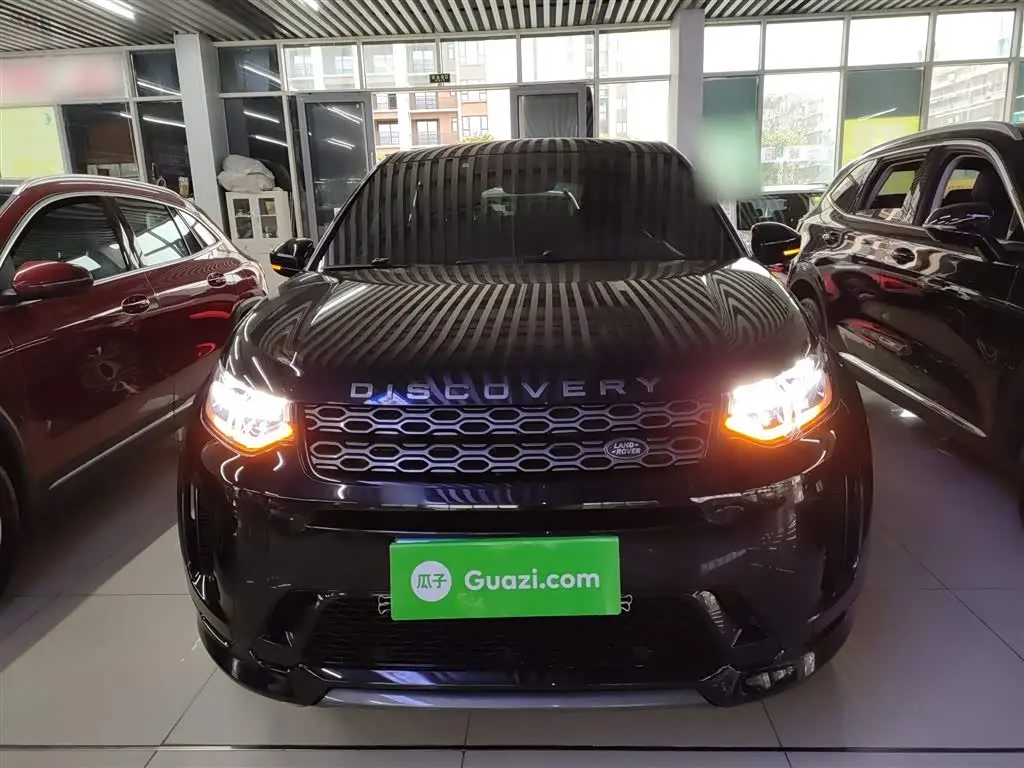 Land Rover Discovery Sport 2021 — Фото 3/20