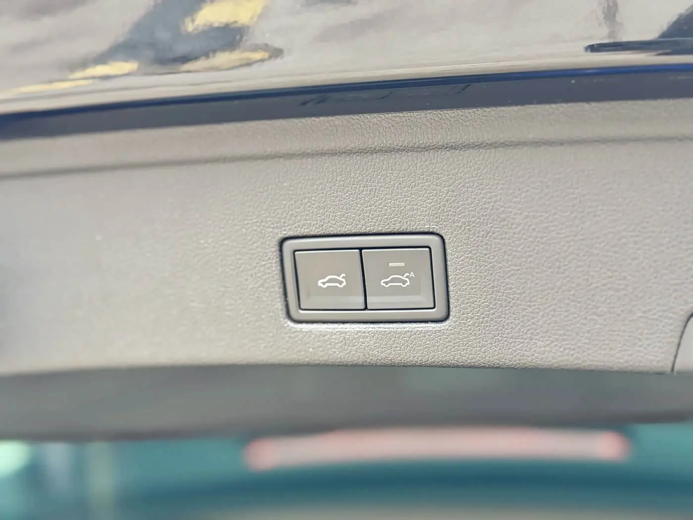 Volkswagen Touareg 2024 — Photo 19/19