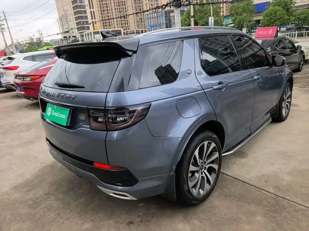Land Rover Discovery Sport 2021 — Фото 7/20