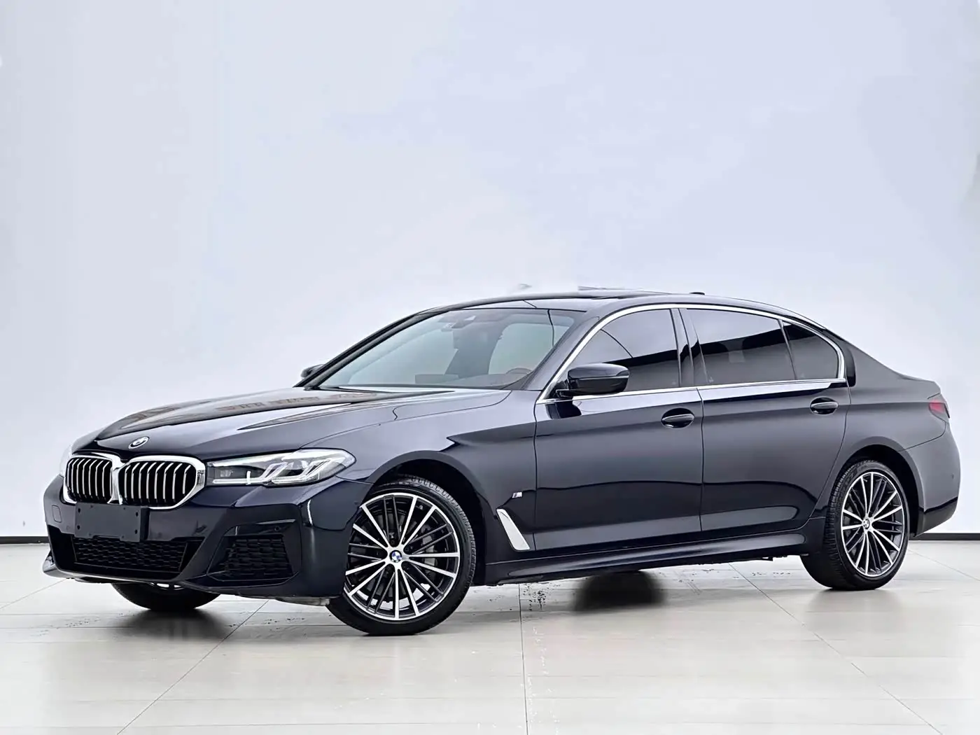 BMW 5 Series, 2023