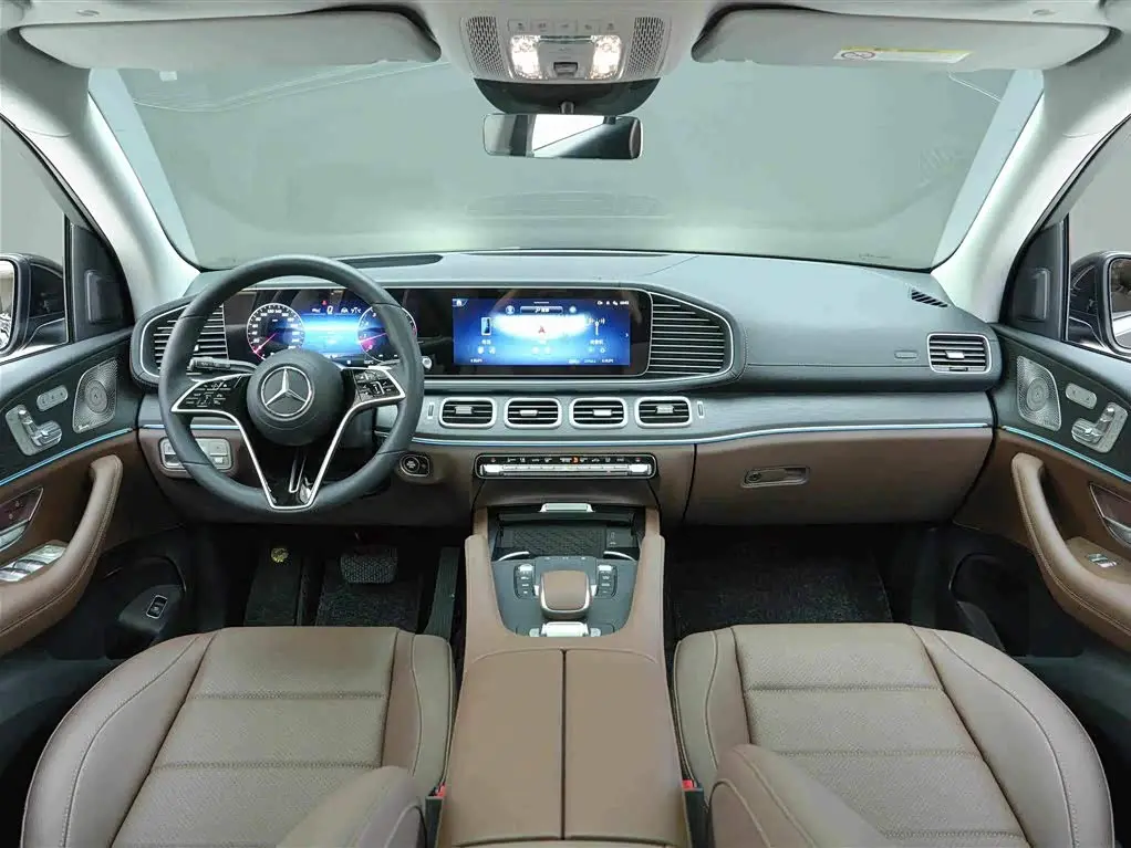 Mercedes-Benz GLE 2024 — Photo 6/20