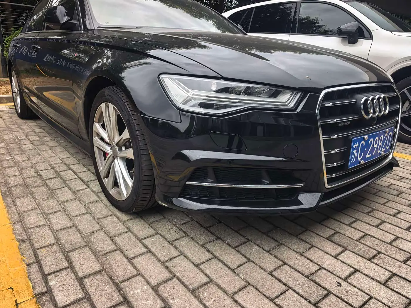 Audi A6L 2018 — Photo 9/9
