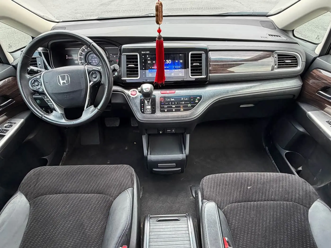 Honda Elysion 2016 — ფოტო 9/18