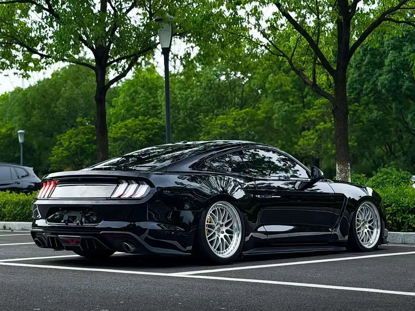 Ford Mustang 2019 — Photo 8/14