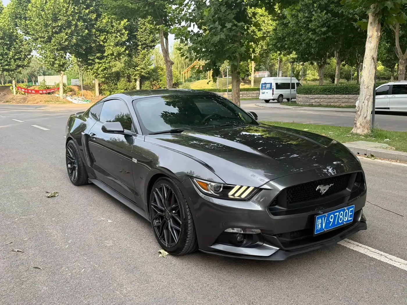 Ford Mustang 2016 — Photo 3/9