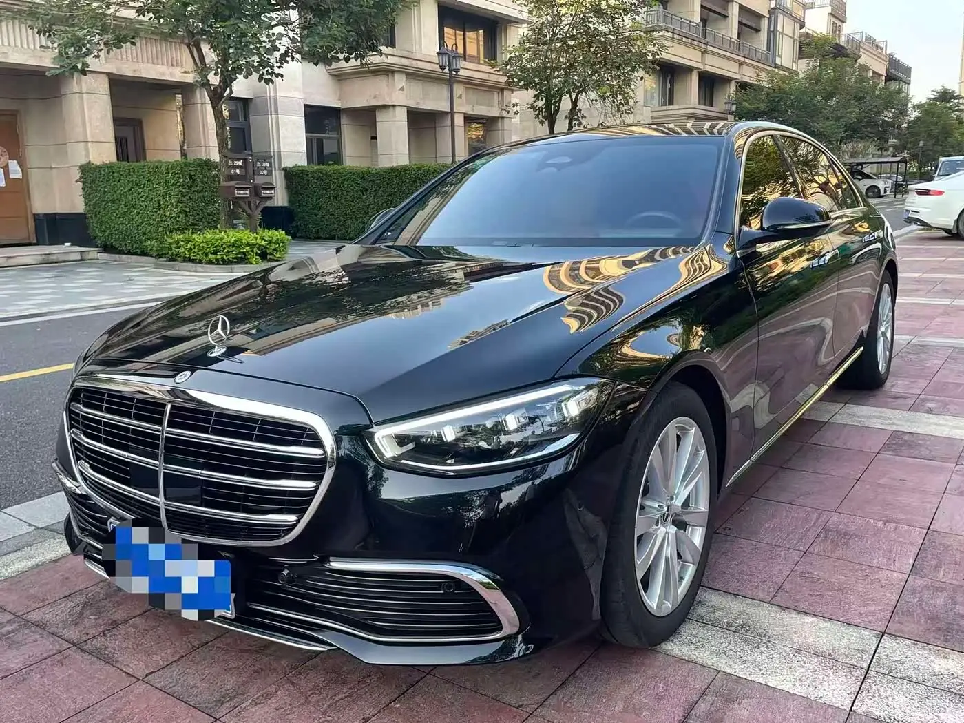 Mercedes-Benz S-Class 2024 — Фото 2/16
