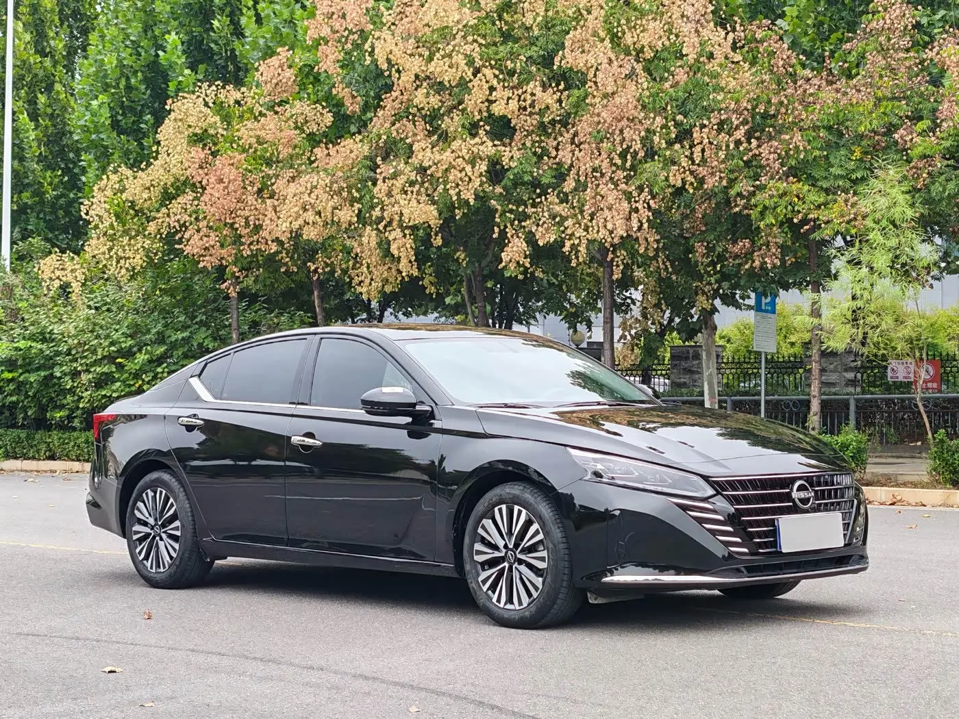 Nissan Teana 2024 — Фото 3/19