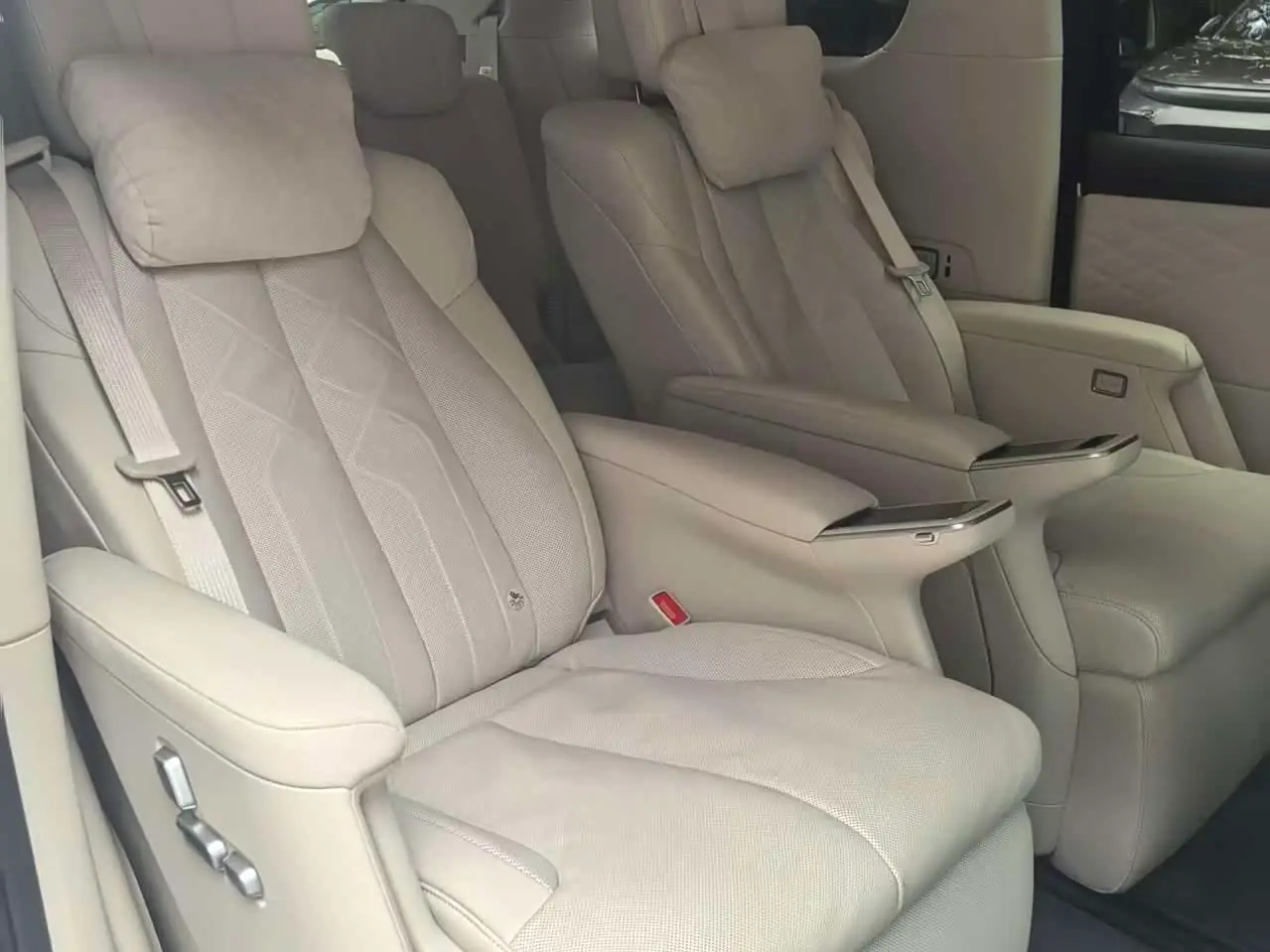 Buick Zhijing Shijia 2026 — Photo 5/8