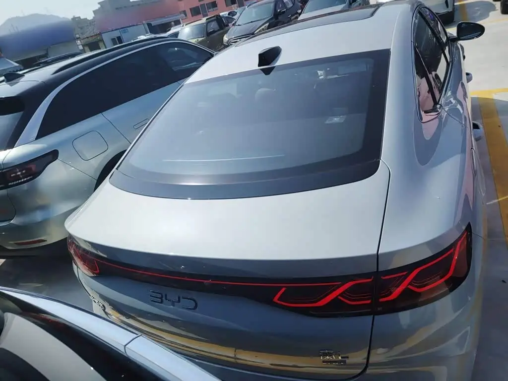 BYD Qin L 2025 — Photo 6/20