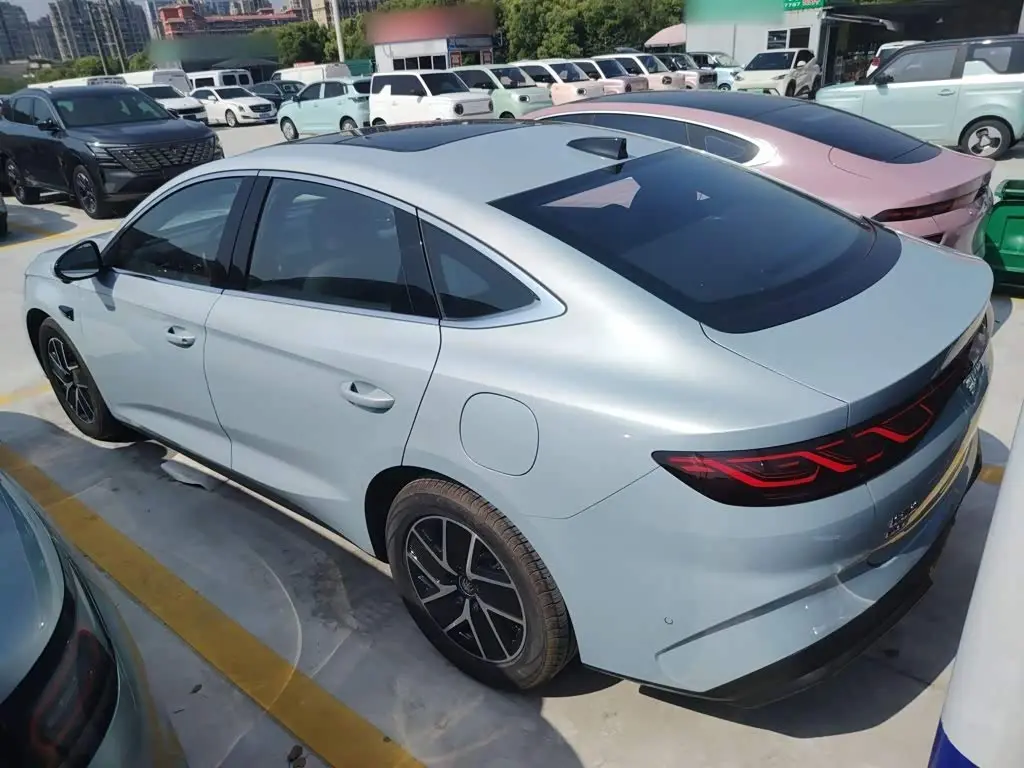 BYD Qin L 2025 — Photo 5/20