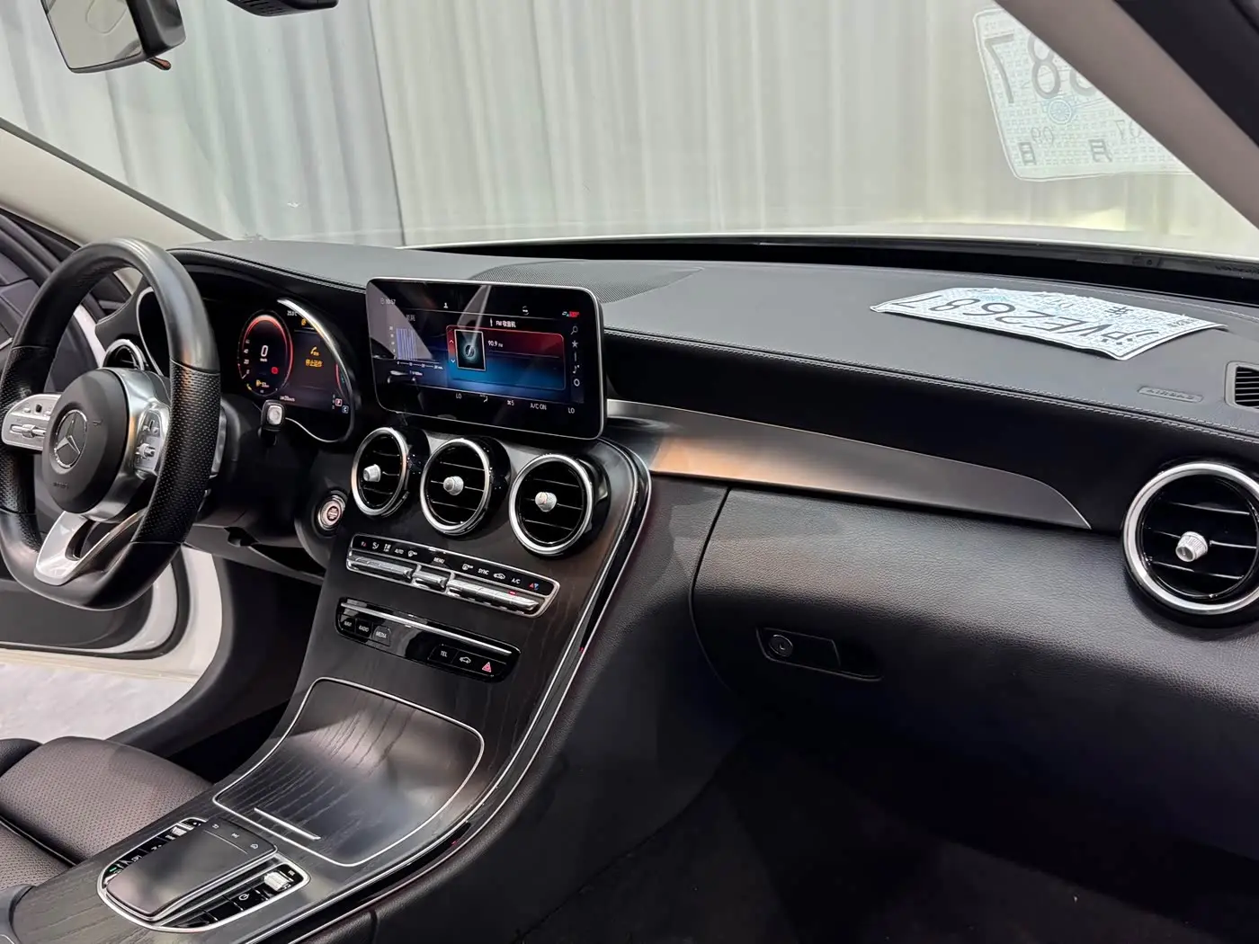 Mercedes-Benz C-Class 2021 — Фото 19/20