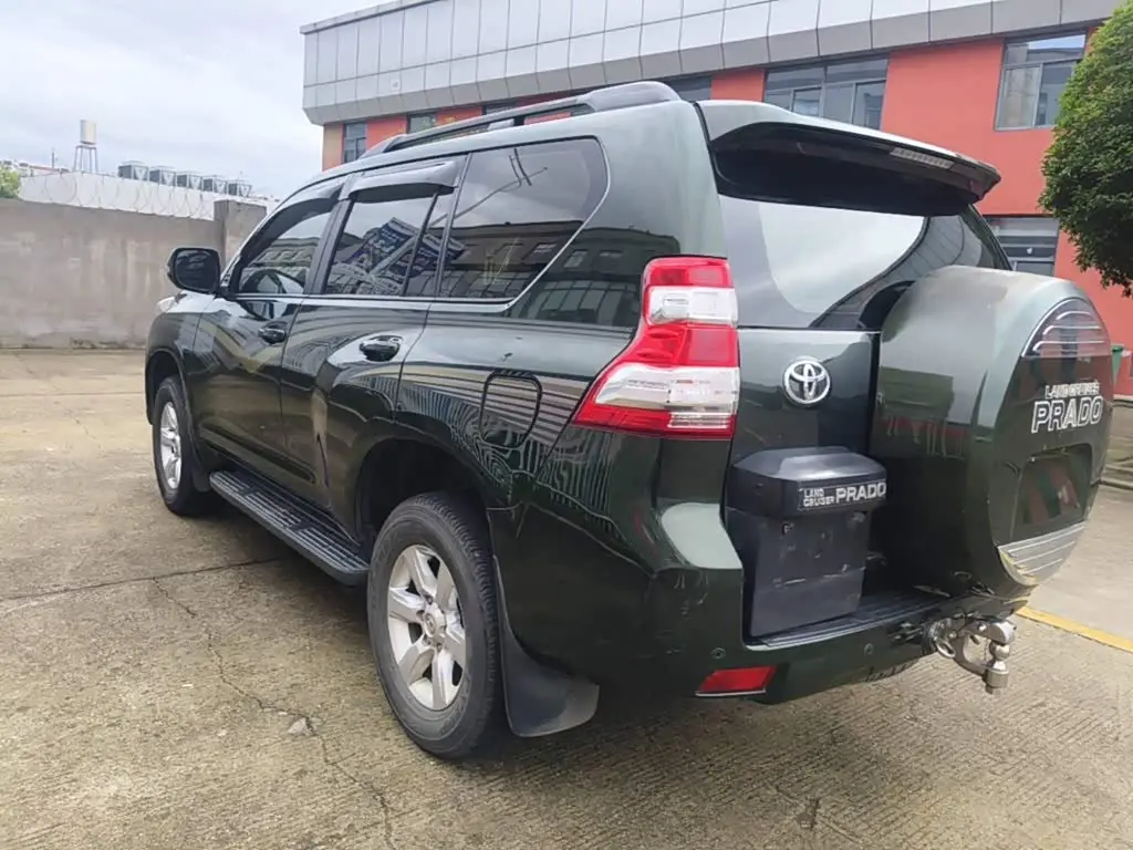 Toyota Prado 2018 — Photo 5/20