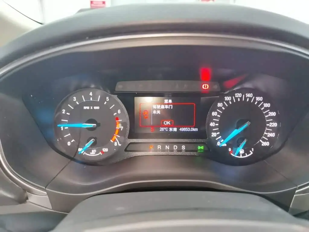 Ford Mondeo 2021 — ფოტო 12/20