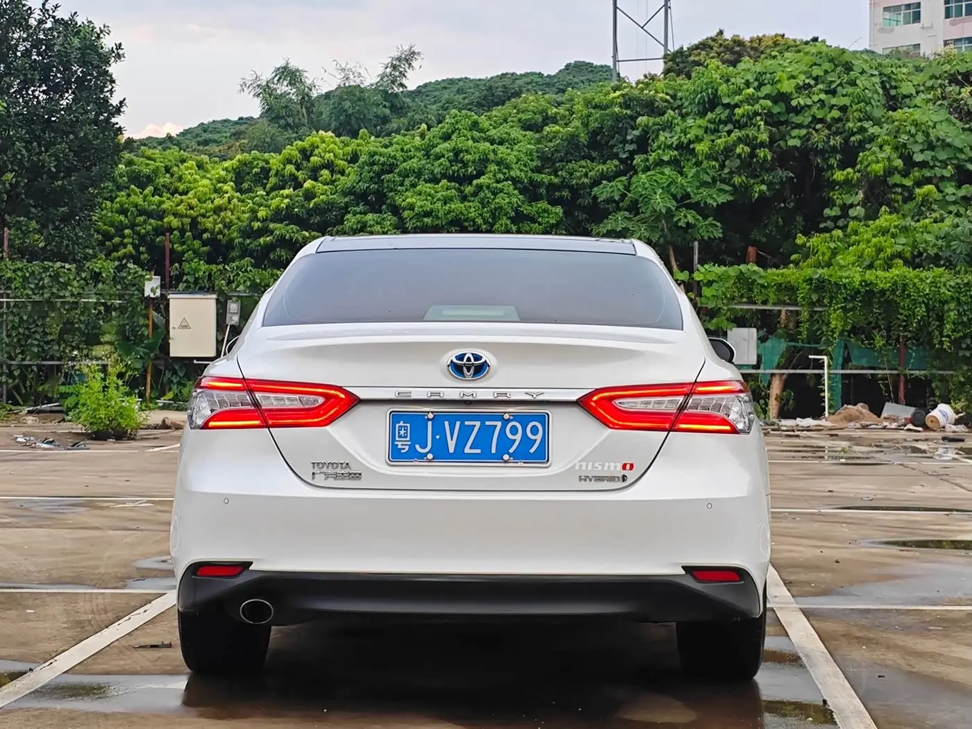 Toyota Camry 2018 — Photo 6/14