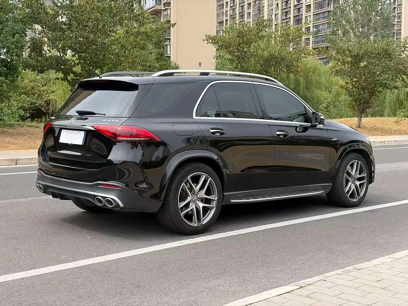 Mercedes-Benz GLE AMG 2023 — Photo 5/16