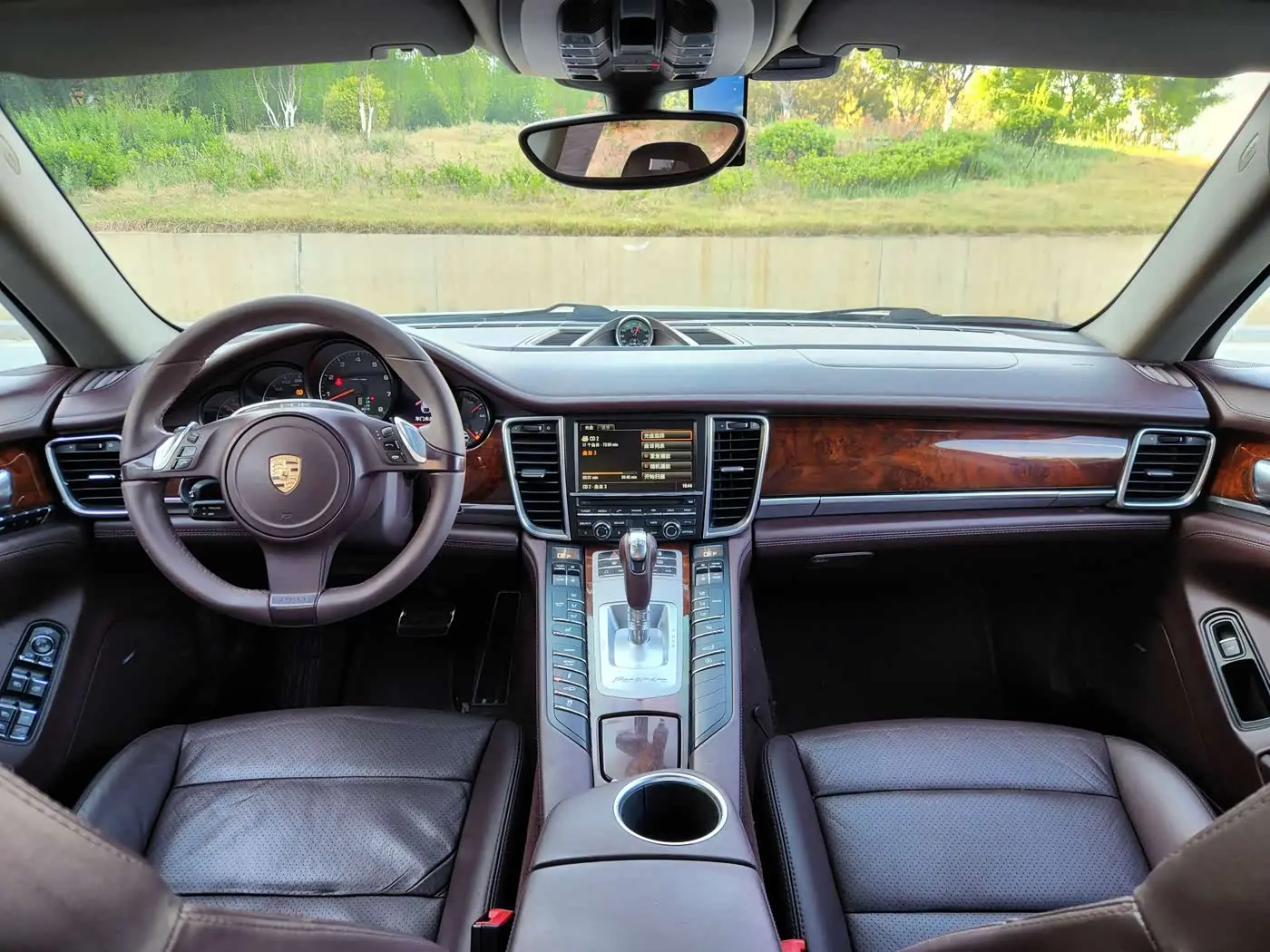 Porsche Panamera 2012 — Şəkil 13/16