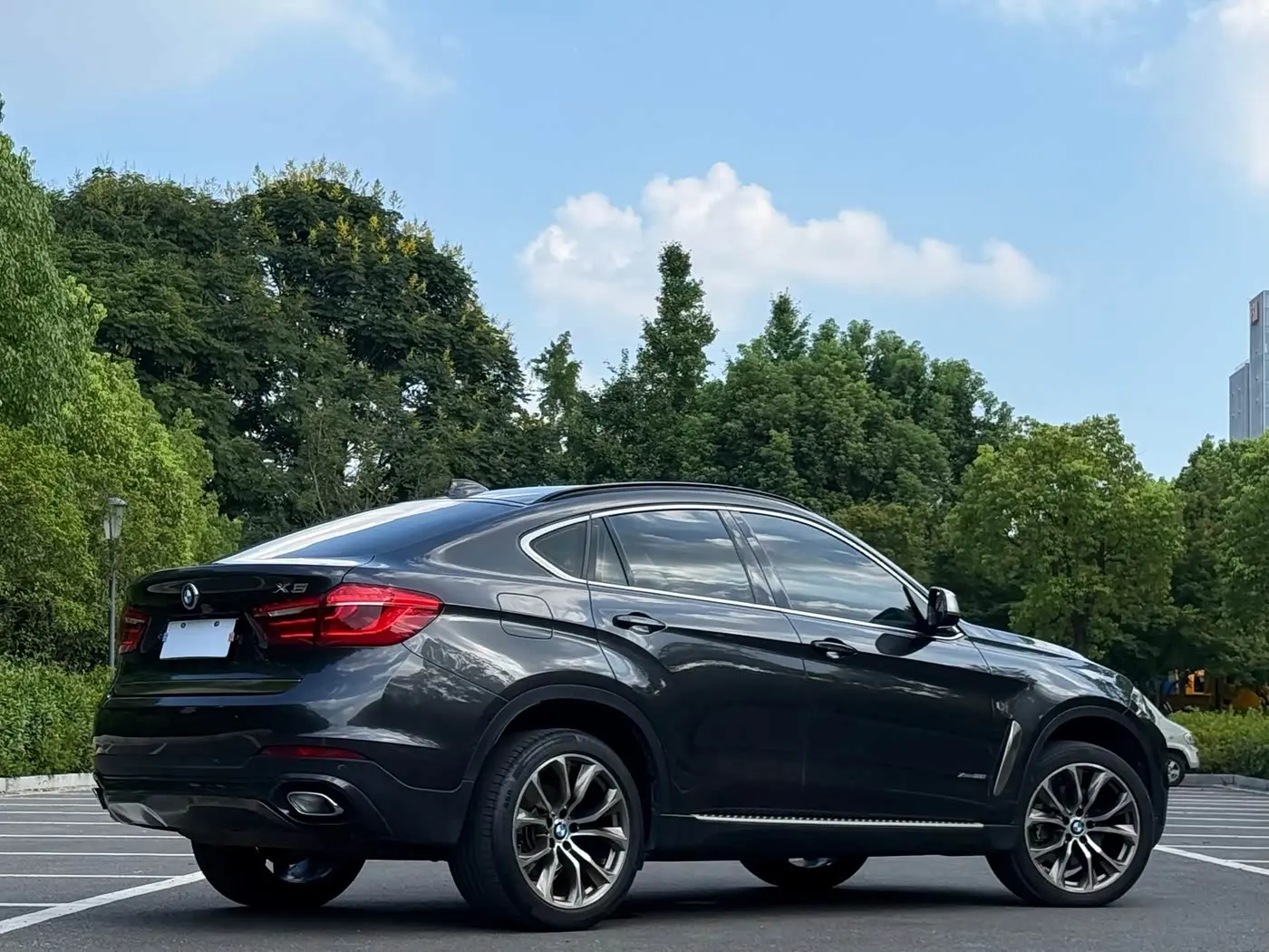 BMW X6 2018 — Photo 4/20