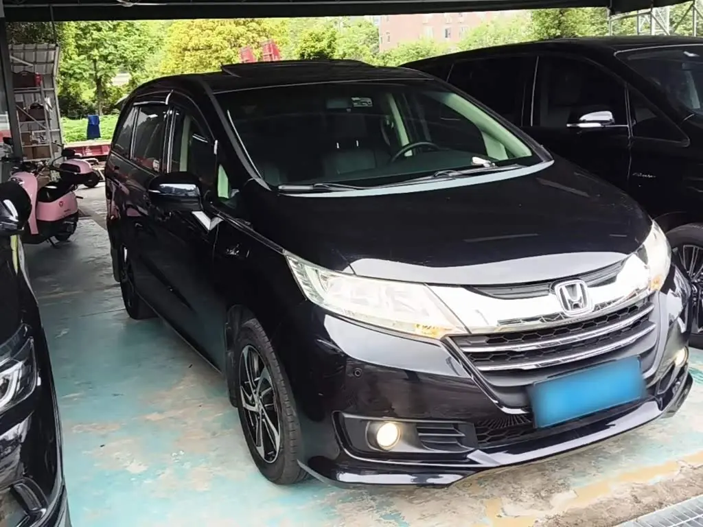 Honda Odyssey 2018 — Photo 4/20