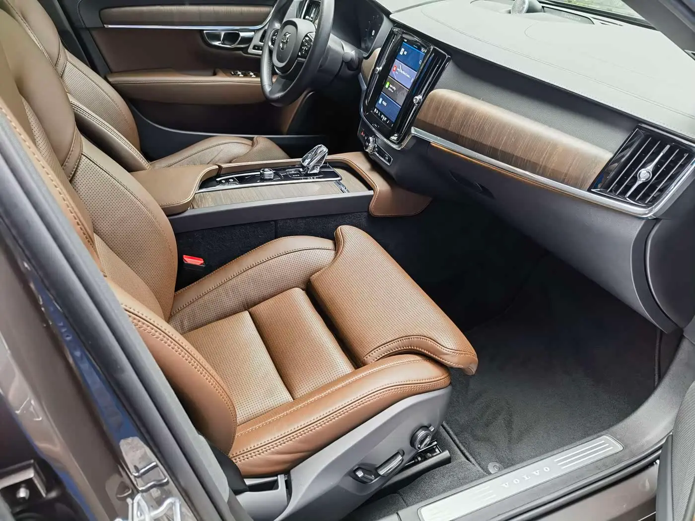 Volvo S90 2022 — Фото 19/20