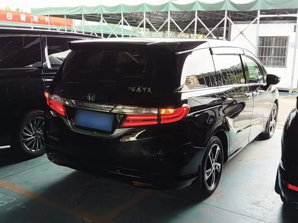 Honda Odyssey 2018 — Photo 7/20