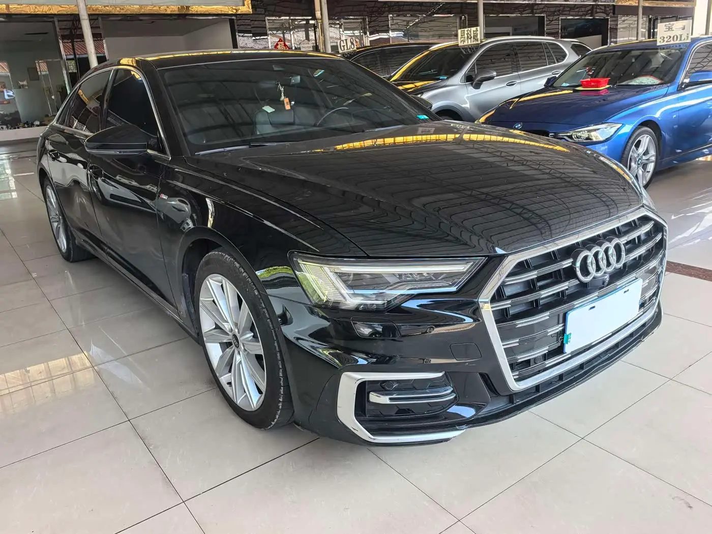 Audi A6L 2024 — Photo 3/17