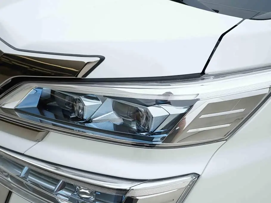 Toyota Vellfire 2021 — Photo 14/20
