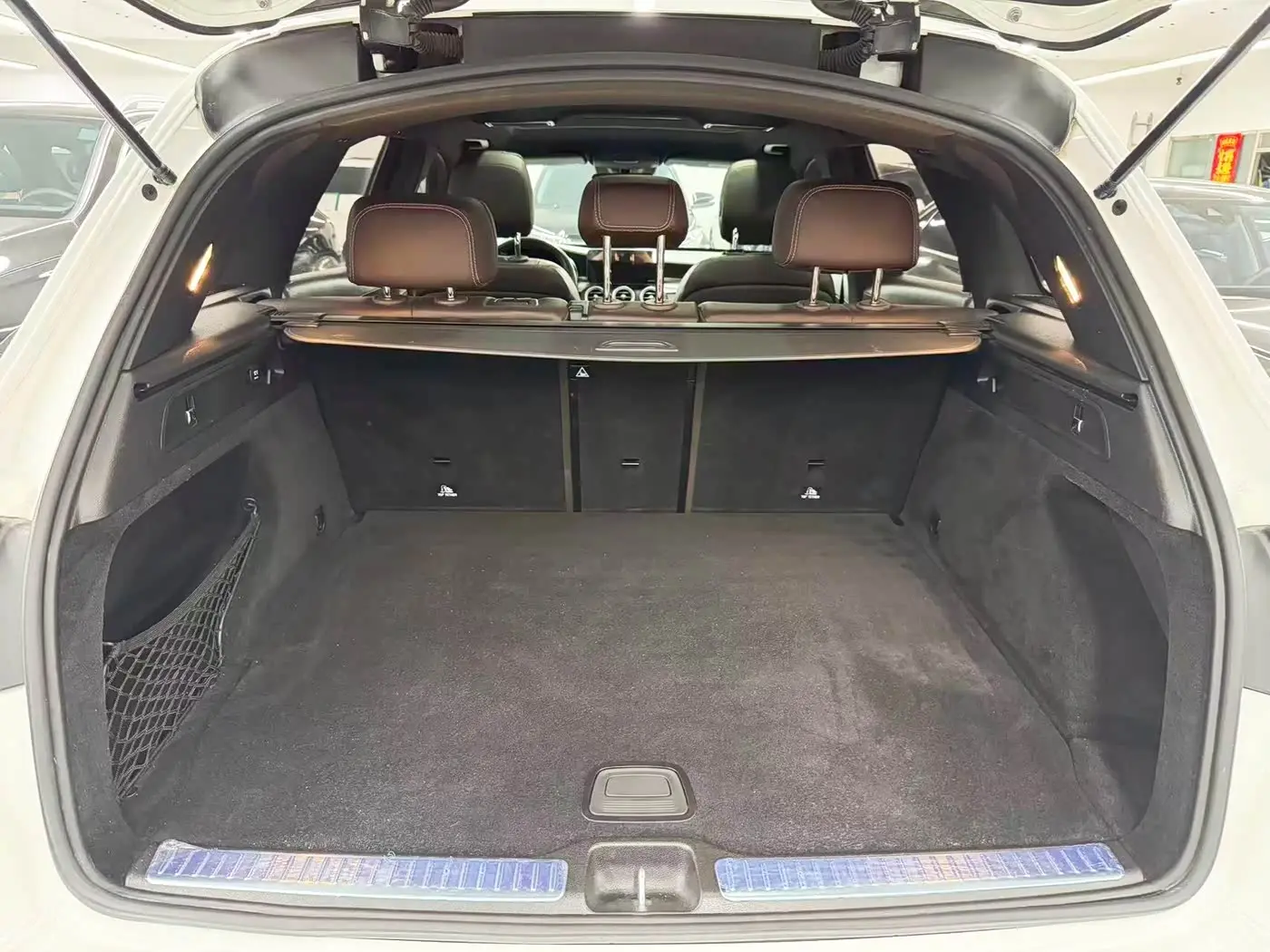 Mercedes-Benz GLC 2021 — Photo 20/20