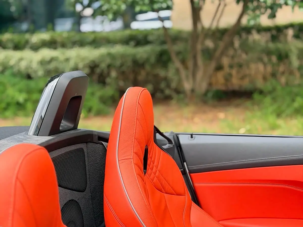 BMW Z4 2022 — Şəkil 13/18