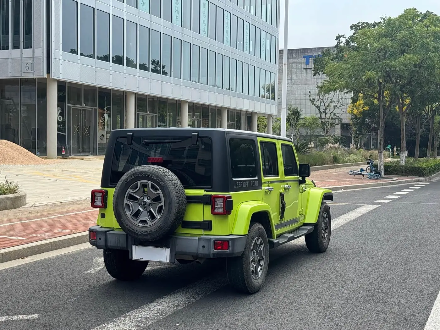 Jeep Wrangler 2017 — Photo 5/13