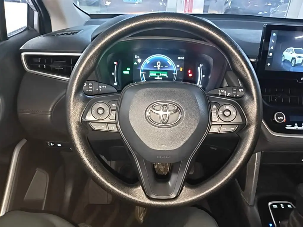 Toyota Corolla Cross 2024 — Şəkil 11/20