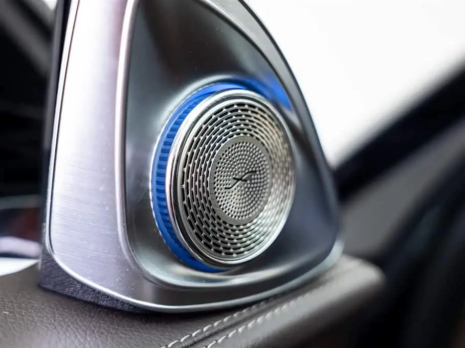 Mercedes-Benz E-Class 2023 — Фото 12/20