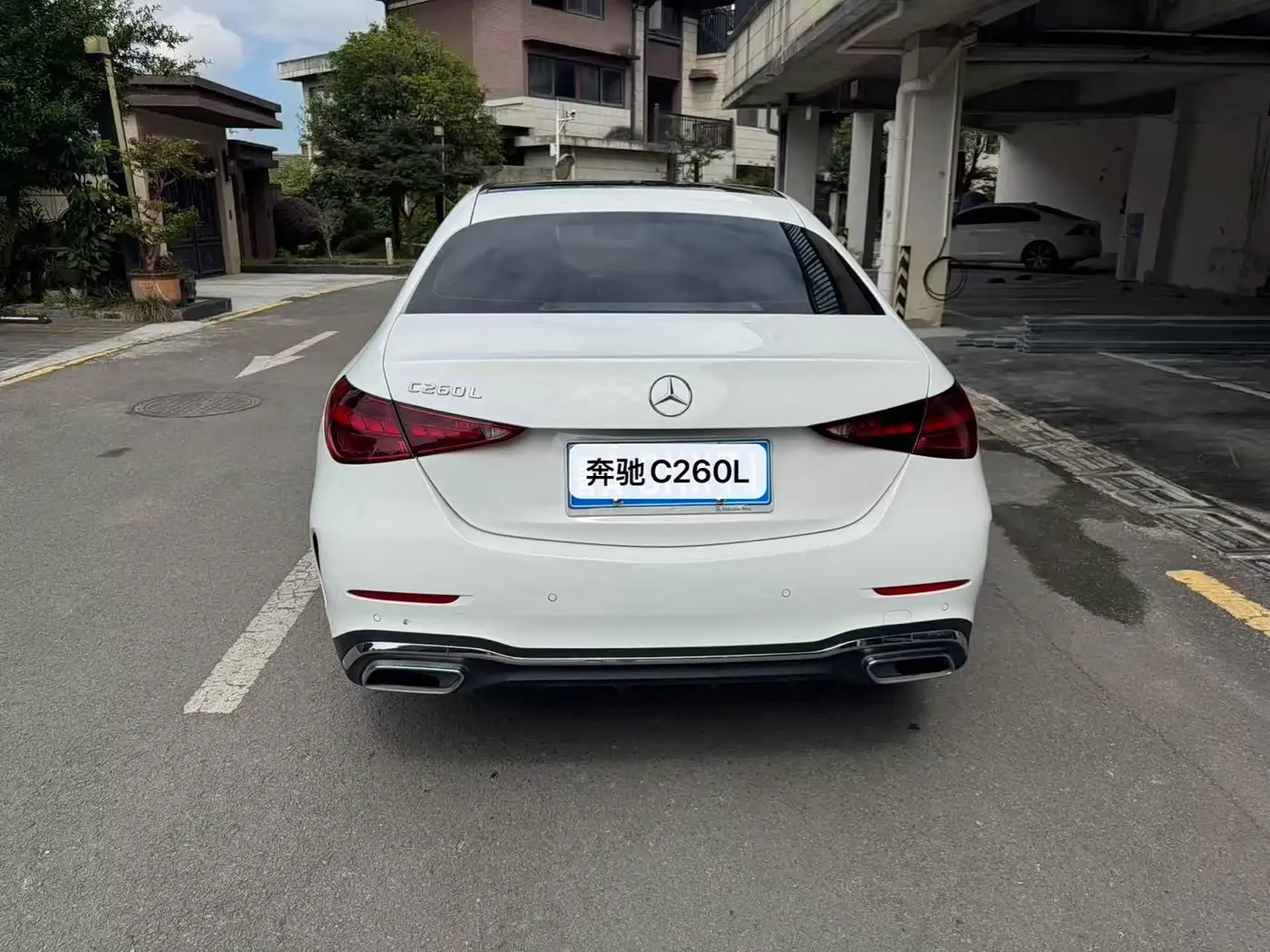 Mercedes-Benz C-Class 2023 — Фото 8/14
