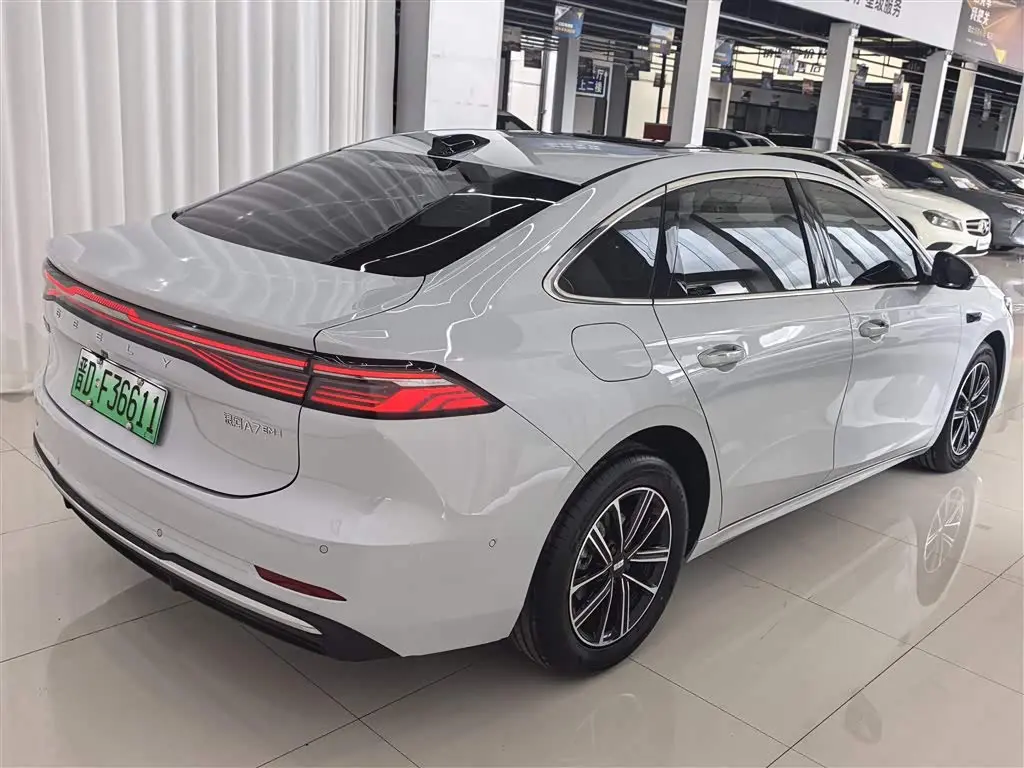 Geely Galaxy Galaxy A7 2025 — Şəkil 5/19