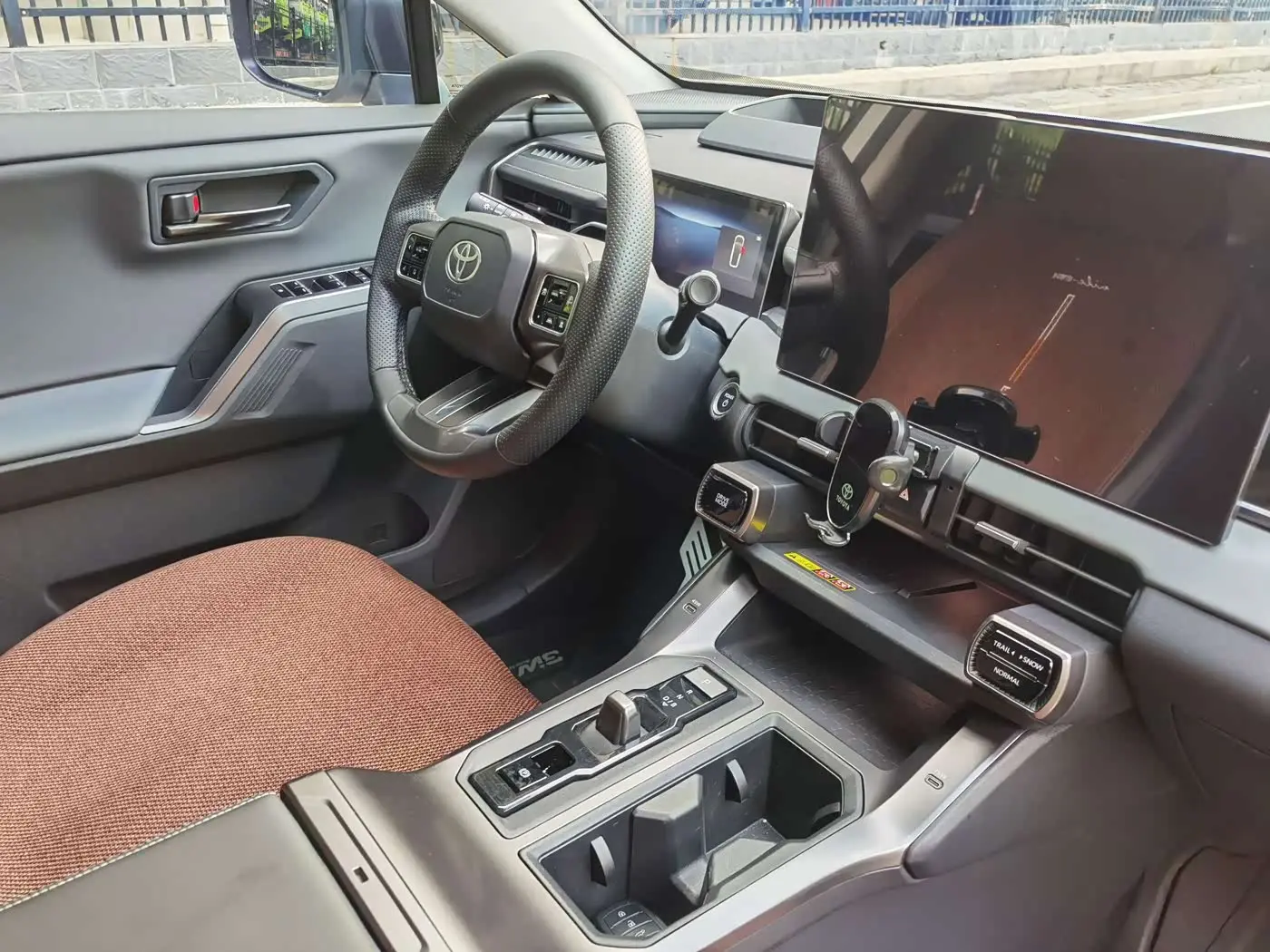 Toyota Wildlander 2026 — Photo 11/13