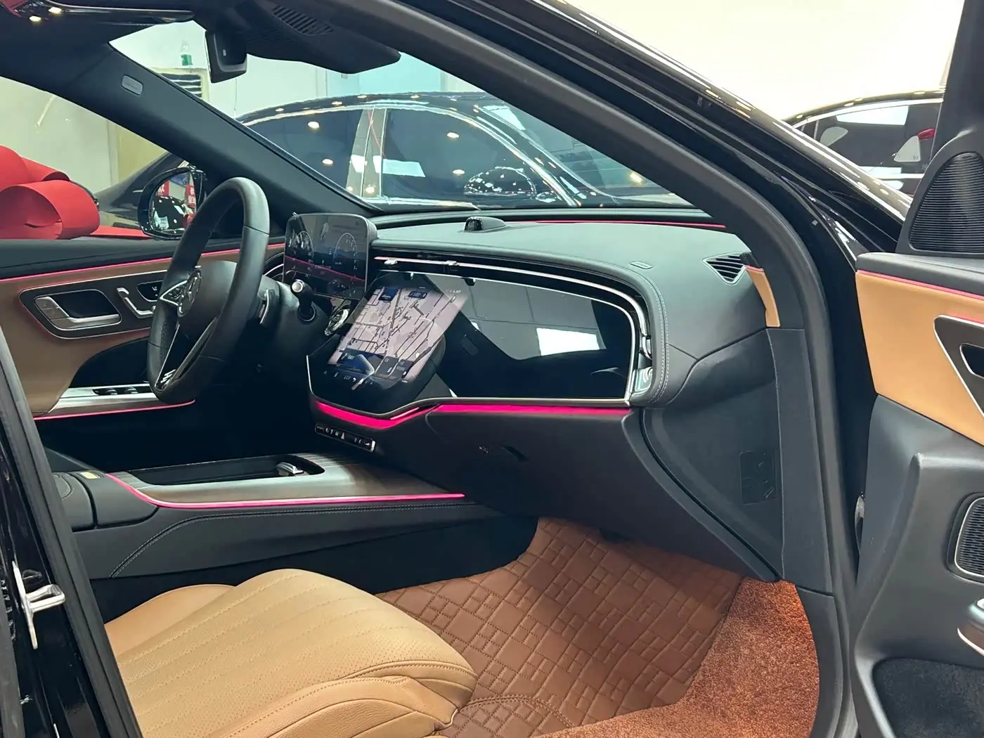Mercedes-Benz E-Class New Energy 2025 — Photo 18/20