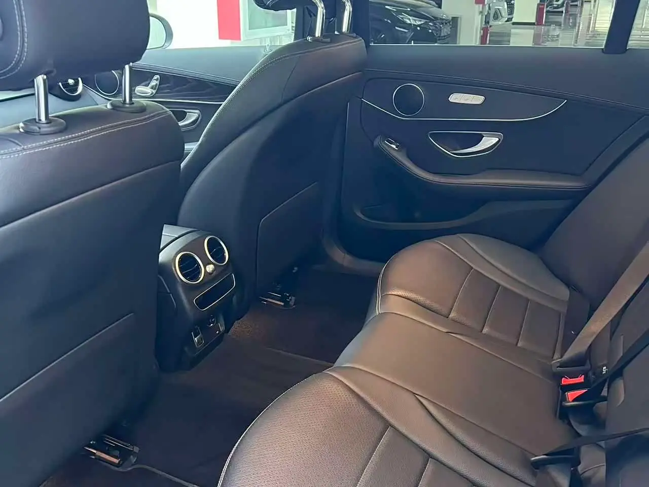 Mercedes-Benz C-Class 2020 — Şəkil 8/19