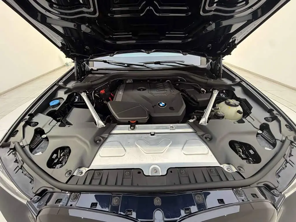 BMW X3 2024 — ფოტო 18/20
