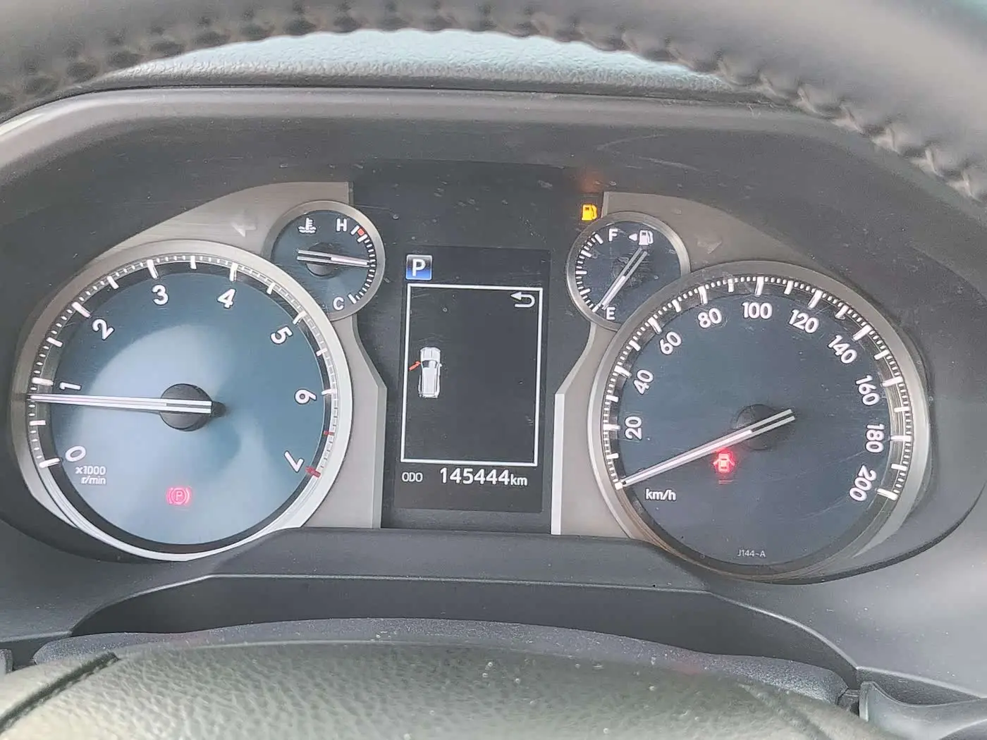 Toyota Prado 2018 — Photo 8/17