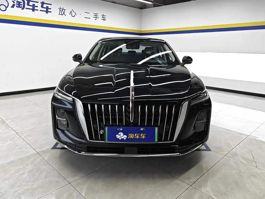 Hongqi H5 PHEV 2026 — Фото 2/16